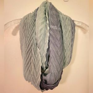 Ombre Infinity Scarf, EUC